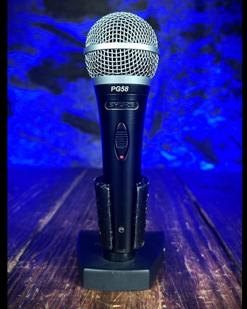 Shure PG58 Dynamic Vocal Microphone *USED*