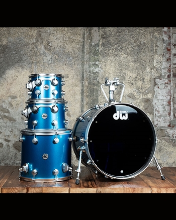 Drum Workshop Collector's Series SSC Maple 4-Piece Drum Set - Laser Blue