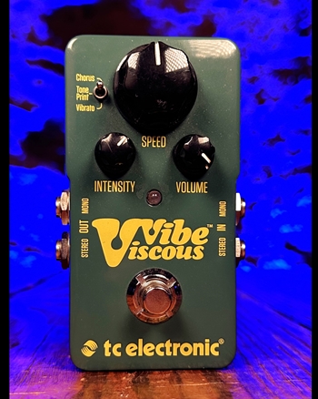 TC Electronic Viscous Vibe Vibrato Pedal *USED*