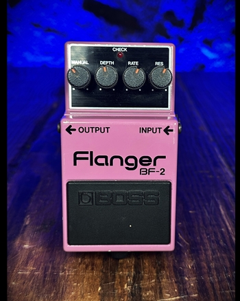BOSS BF-2 Flanger Pedal *USED*