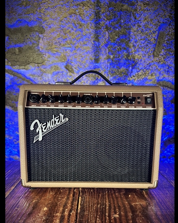 Fender Acoustasonic 40 - 40 Watt 1x6.5" Acoustic Guitar Combo *USED*