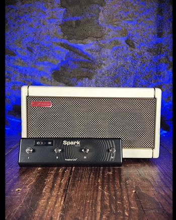 Positive Grid Spark 40 - 40 Watt 2x4" Guitar Combo  *USED*