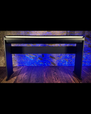 Roland FP-10 - 88-Key Digital Piano *USED*