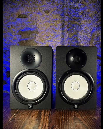 Yamaha HS8 - 120 Watt 1x8" Powered Studio Monitors (Pair) *USED*