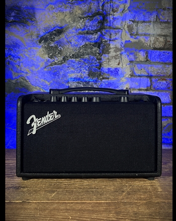 Fender Mustang LT40S - 40 Watt Guitar Combo *USED*