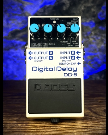 BOSS DD-8 Digital Delay Pedal *USED*