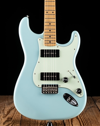 Fender Noventa Stratocaster - Daphne Blue *USED*