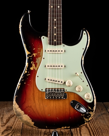 Fender Custom Shop Heavy Relic '60s Stratocaster - Aged 3-Color Sunburst *USED*