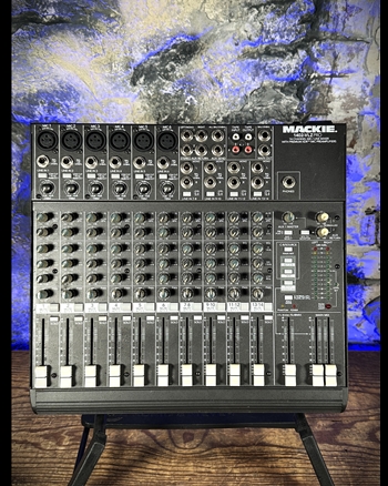 Mackie 1402-VLZ Pro - 14-Channel Mixer *USED*