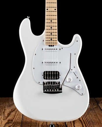 Sterling Intro Series Cutlass - Canvas White *USED*