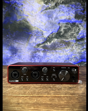 Focusrite Scarlett 2i2 (3rd Gen) USB Audio Interface *USED*