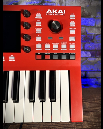 Akai MPC Key 37 - 37-Key Standalone Production Synthesizer *USED*