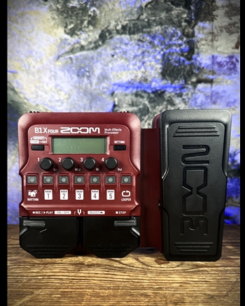 Zoom B1X FOUR Bass Multi-Effects w/Expression Pedal *USED*