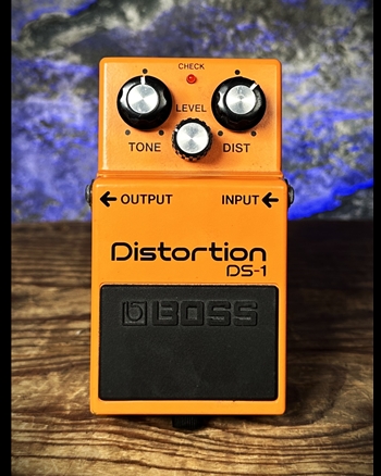 BOSS DS-1 Distortion Pedal *USED*