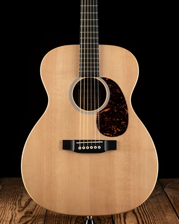 Martin 000X1AE - Natural *USED*
